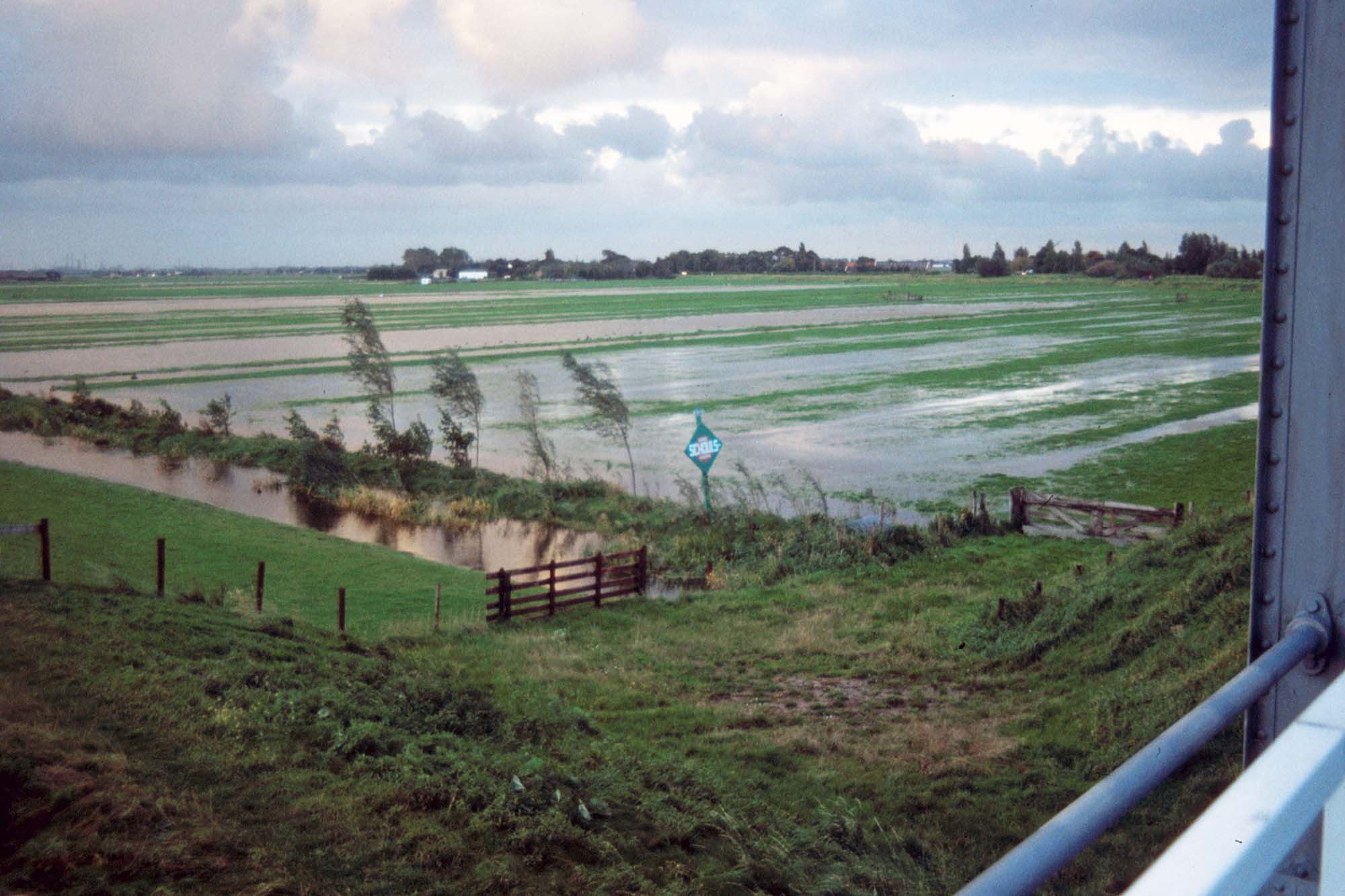 Hoog water in de polder, 25 jaar geleden